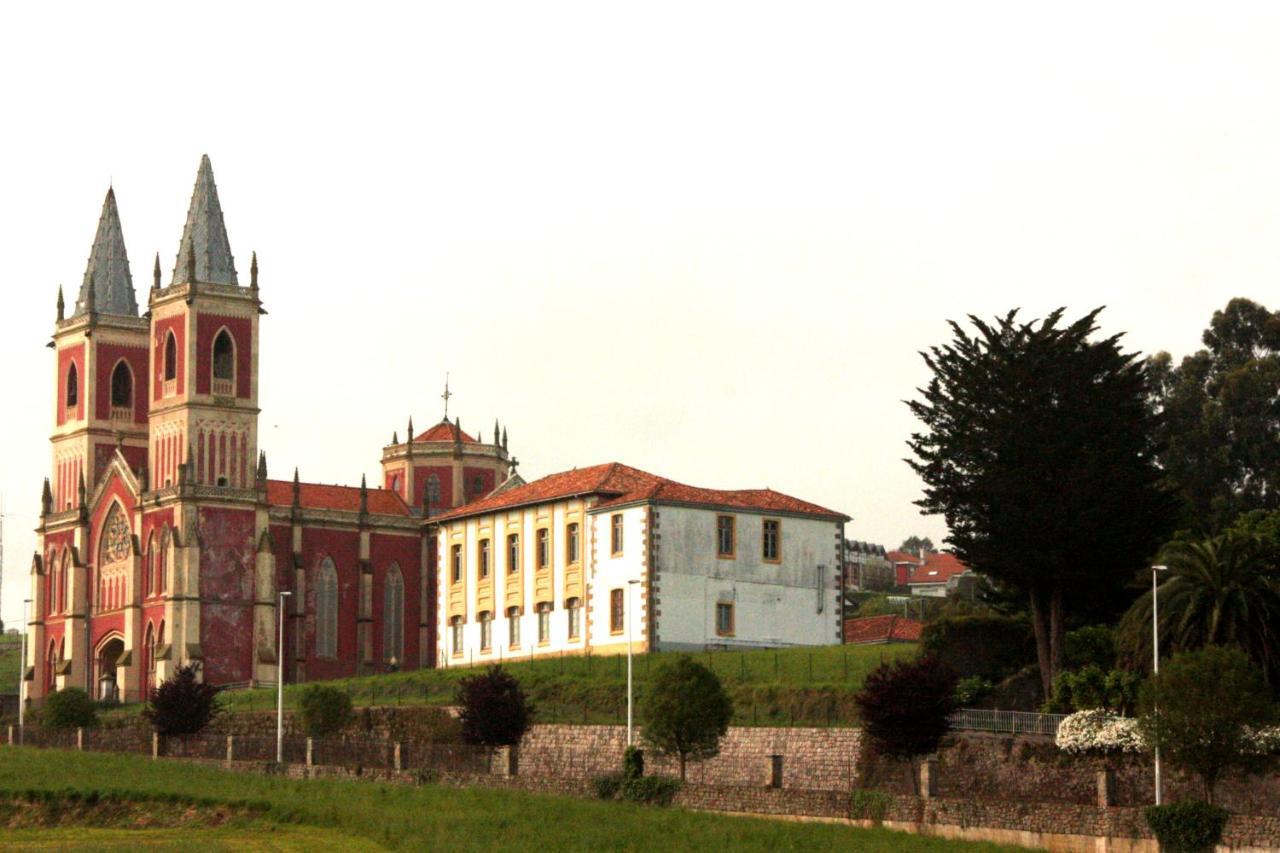 Apartamentos El Cruce De Moraton Cóbreces Exteriér fotografie