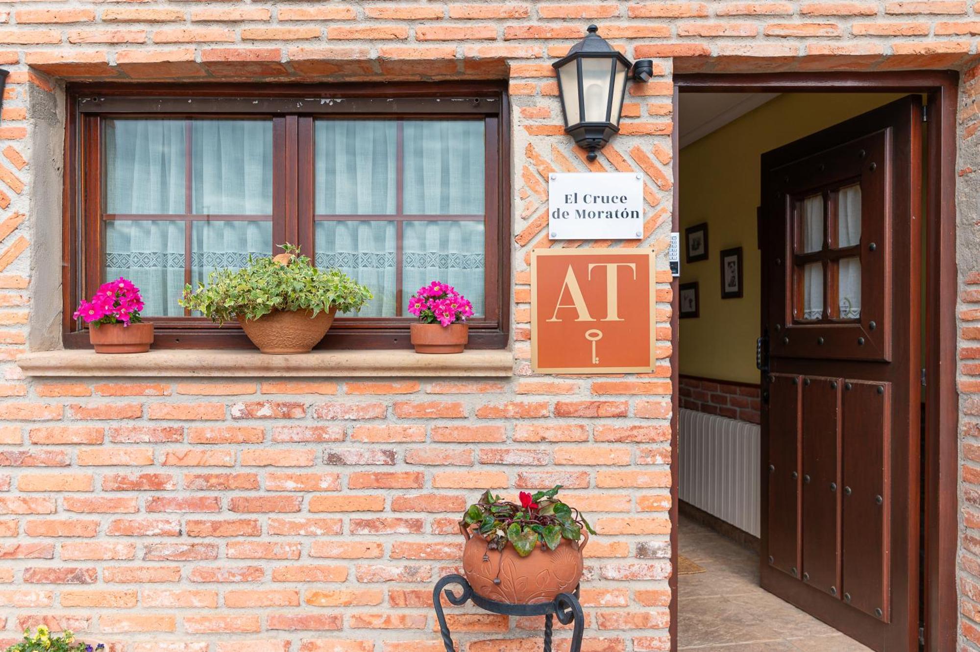 Apartamentos El Cruce De Moraton Cóbreces Exteriér fotografie