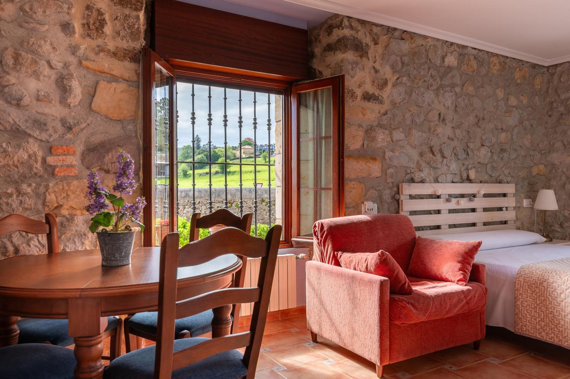 Apartamentos El Cruce De Moraton Cóbreces Exteriér fotografie