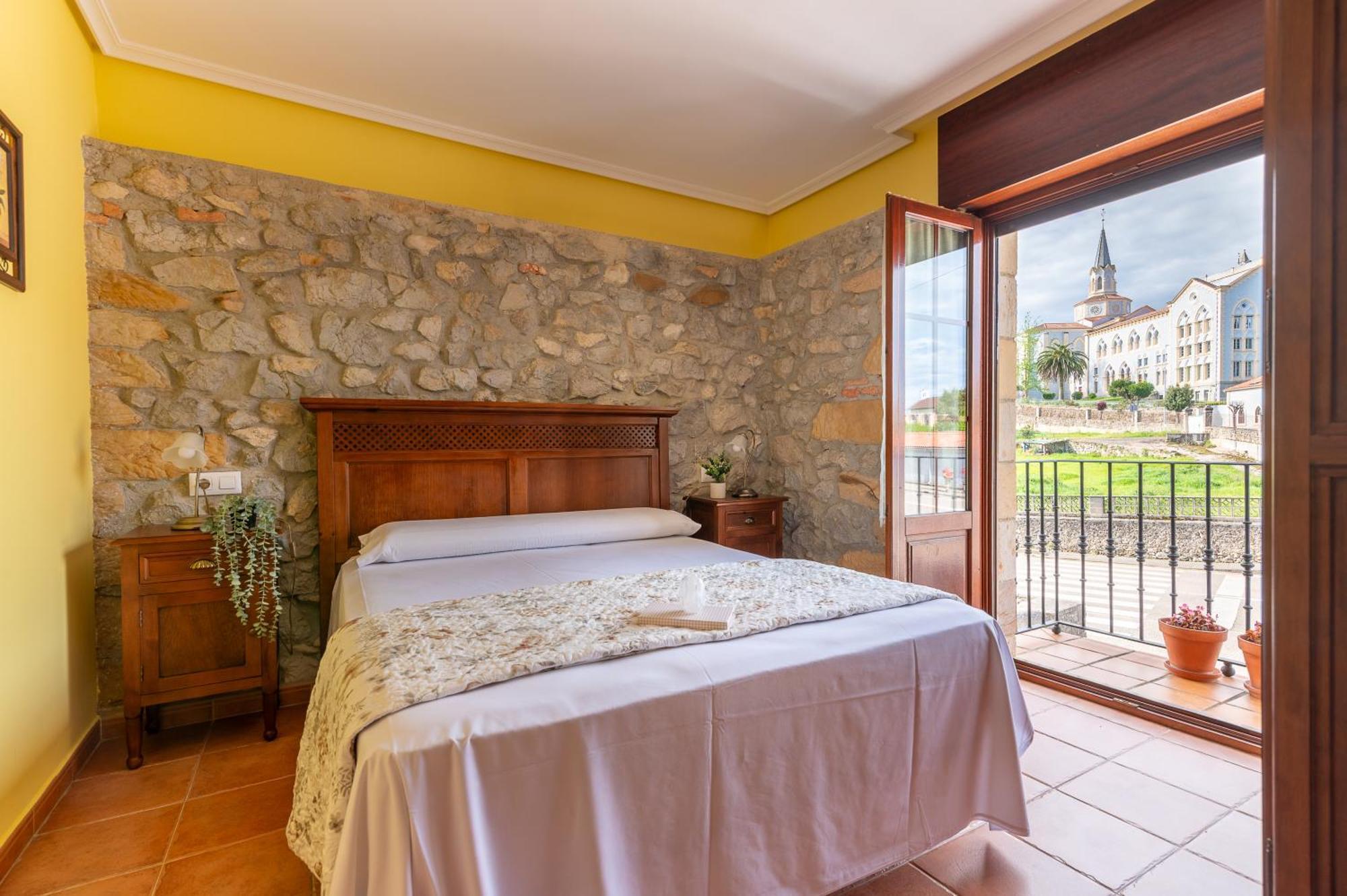 Apartamentos El Cruce De Moraton Cóbreces Exteriér fotografie