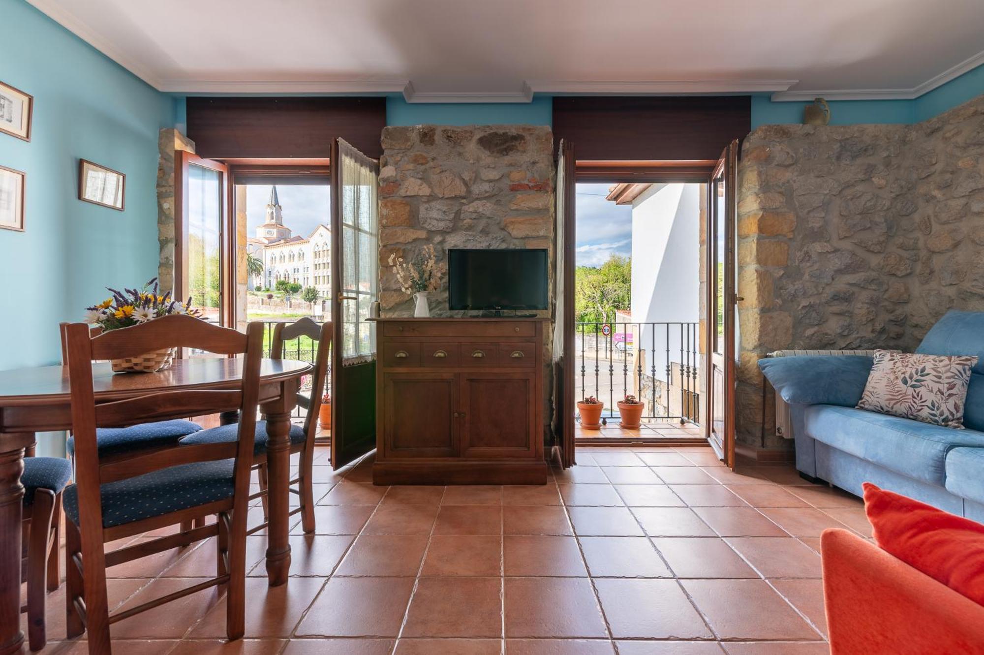 Apartamentos El Cruce De Moraton Cóbreces Exteriér fotografie